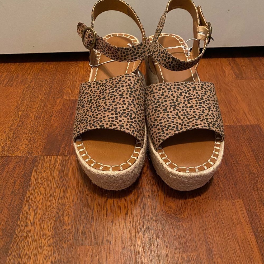 Universal Thread Morgan Wedges NWT - Picture 5 of 5